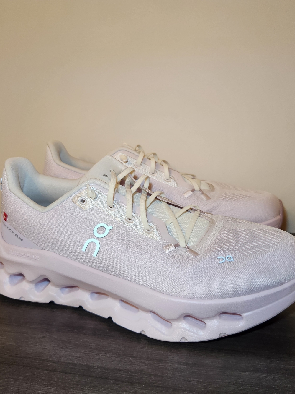 On Cloudtilt Running Shoes Womens Size 9 - Picture 6 of 10